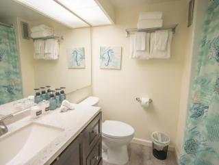 Marine Surf Waikiki 2108 - Parking Included - 1