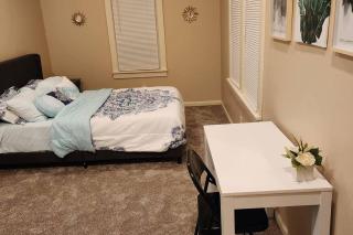 Comfy 3brd in Cleveland Heights - Cleveland Heights - 5