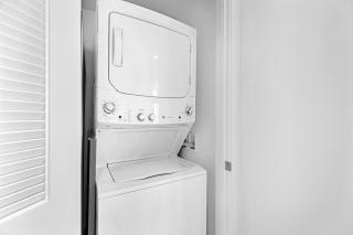 Hyde Beach House - Stunning 2bd 2ba - Apt - Ocean & Intercostal views - 3