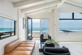 Luxury Modern Designer Beach House on Sand w/ Pool - Ventura - 1