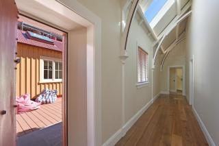 Hardy Street School House - 8