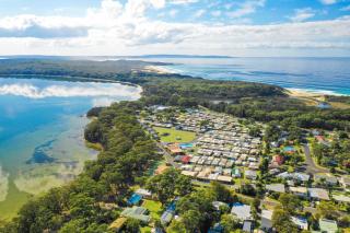 Lakeside Cabins & Holiday Village - Sussex Inlet - 2
