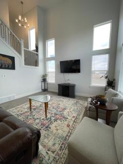 Brand New 3-beds Stylish Entire House at Lehi - Lehi - 9