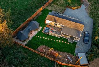 Bespoke Holiday Home With Private Pool And Hot Tub, Sleeps 8 Ref 34073P - 0