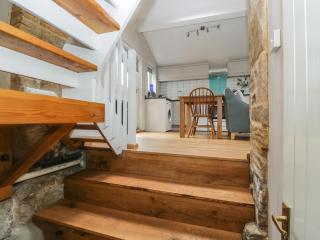 Bower Coach House - 7