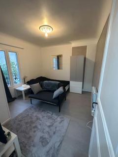 cosy apartment - 15 min from paris - Courbevoie - 5
