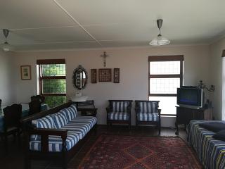 Franskraal-Rustic Family Beach House from R1650 per night, sleeps 6,min 2 nights - Franskraal - 9