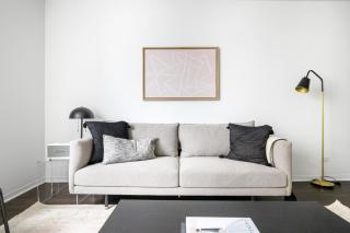 Streeterville 1BR w Gym Pool nr Navy Pier CHI-411 - 6