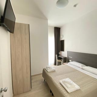 Hotel Bed and Book - Rimini - 9