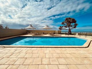 Absolute Beachfront Luxury - Heated Pool - 75 TV - 1