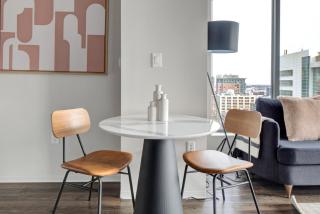 Downtown 1BR w Luxury Amenities Rooftop Views BOS-504 - 7