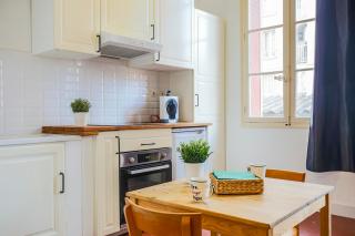 #1 Toulon CENTRE AU CALME, LUMINEUX, STATIONNEMENT FACILE - Toulon - 8