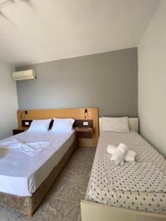 EDGEWATER apartments - Sarandë - 2