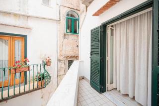 White Amalfi Centro Storico by ItalianHost - Amalfi - 8