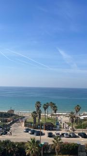 Luxury studio on Tlv w balcony on the sea - 9