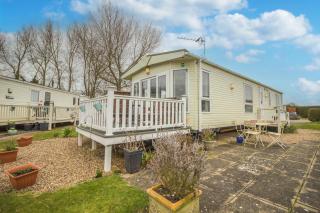 Lovely Caravan With A Lake View At Southview Holiday Park Ref 33043Cl - Skegness - 9