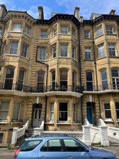 Spacious Hove sea view apartment - Brighton & Hove - 3