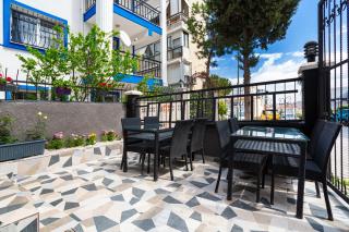 8 Rooms House - Balcova - 4