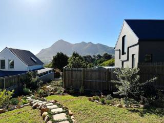 Stylish Garden Retreat - Cape Town - 1