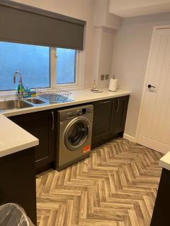 The Owl Mews - Newport - 5