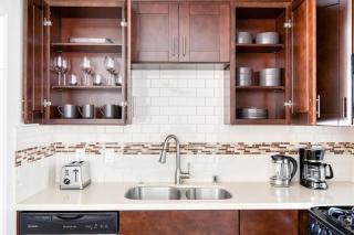 Hollywood 1BR w Pool nr metro restaurants LAX-510 - 3