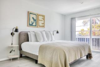 Beverly Hills 2BR nr The Grove Rodeo shopping LAX-520 - 1