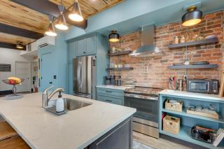 Luxurious Downtown Murphy Vacation Rental Loft! - Murphy - 9