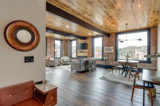 Luxurious Downtown Murphy Vacation Rental Loft! - Murphy - 6