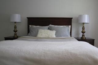 Stay-in' - close-in, clutter-free rental-only home - 4