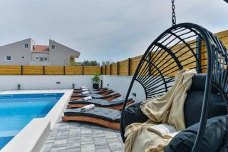 Luxury Villa JoMaNI with heated pool - Bibinje - 4