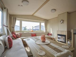 Lighthouse Holiday Retreat - West Mersea - 9