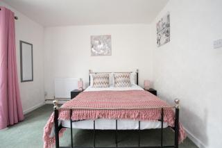 Hurley House - Cheadle Hulme - 9