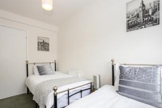 Hurley House - Cheadle Hulme - 3