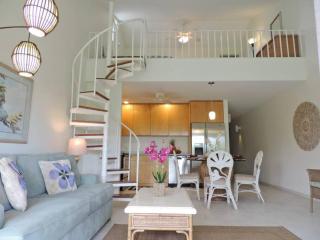 Spacious Townhouse by the beach - 4