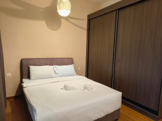 New Georgetown Modern City View 2BR Homestay for 10pax 无敌美景两房民宿 Beacon Executive Suite - George Town - 6