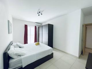 Stylish Modern Central Apartment 4 Paceville - 6