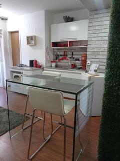 APTO COM VARANDA - 5KM DO AEROPORTO BSB - Nucleo Bandeirante - 3