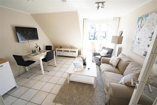 Haus-Kaept-n-Hein-Cors-1-OG-DG-Wohnung-04 - Wenningstedt - 0