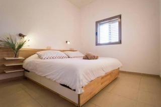 Close to the beach with parking - 7