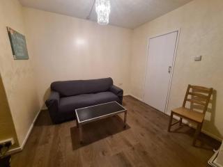 Amazing 5 bed House in Heathrow - West Drayton - 7