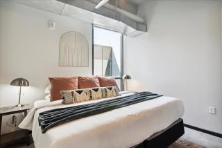Large 3BR Apts & Studios, Gym, Game Room - 3