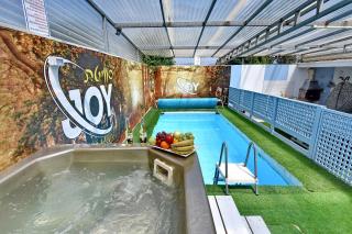 מיקאסה ג'וי - וילה וסוויטה מדהימות עם בריכה פרטית - 1