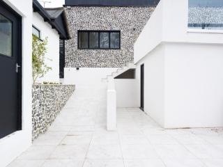 Grand Designs Chess Valley Project - Rickmansworth - Rickmansworth - 8