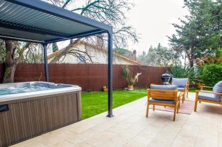 VILLA - SPA JACUZZI - TERRASSES - CLIM & BBQ - La Valette-du-Var - La Valette-du-Var - 1