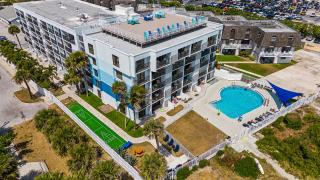 Chateau by the Sea - Cocoa Beach - 4