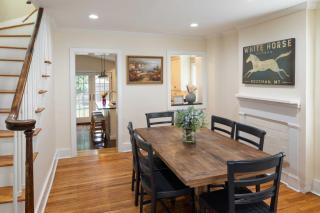 Brooke House In The Heart of Downtown with Patio! - Lambertville - 5