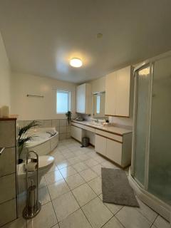 4-bedroom Villa with private gym and hot-tub - Reikiavik - 1