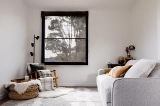 Luxury Alpine Stay with Epic Views at Mt Buller foothills - 1