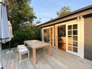 Trentham Garden Cottage - Trentham - 2