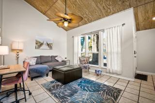 Walk to Jacksonville Beach, 10min to Mayo - Jacksonville Beach - 0